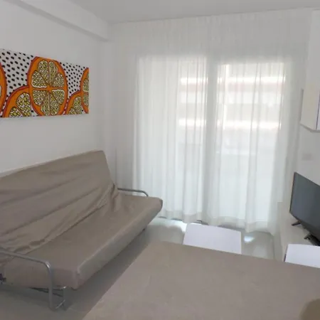 公寓 Modern Retreat With Private Pool 比比翁